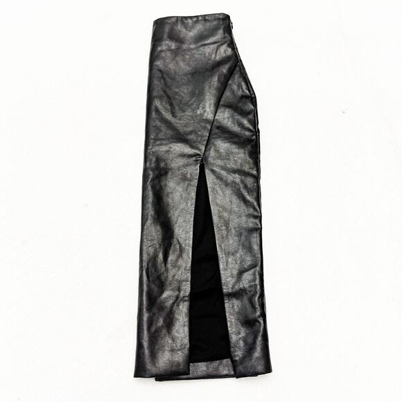 Superdown Black Patent Faux Leather Split Front Hem Skirt Size XS - Picture 5 of 5